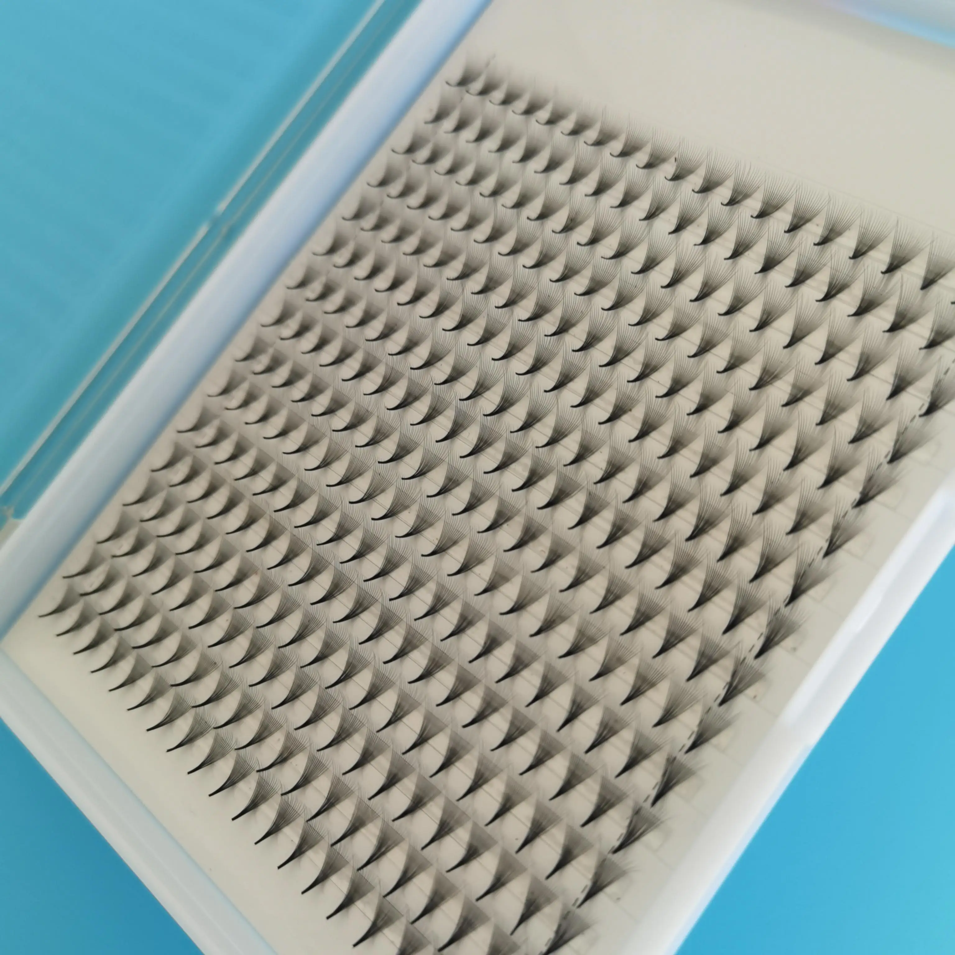 

short stem premade volume fans long stem big tray 320 fans 03 premade volume fans 0.05 mixed length, Natural black