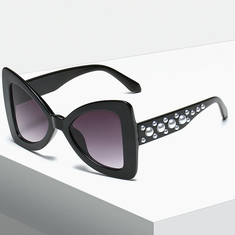 

Wholesale Retro Square Fashion Oversize Luxury Women Men Custom Sun glasses 2022 Designer Shades Triangle Sunglasses, Color customized