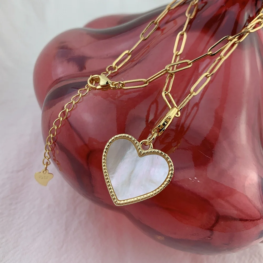 

Isunni Natural White Shell Mother of Pearl Heart Gold Pendent Necklaces for Women
