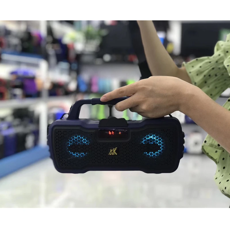 

2020 Stereo 3D Surround Blue-tooth Wireless Speakers High Quality Portable Outdoor Handle Bass, Black, blue, red, green, gray