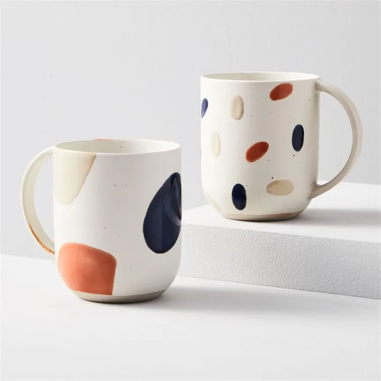 

Modern style handgrip drinkware simple shape cheap wholesale coffee cup ceramic mugs, Customized accord