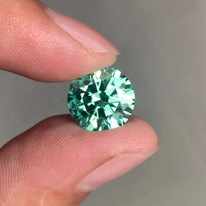 

cheapest Beautiful Green color with yellow light Moissanites Round Brilliant cut Hearts And Arrows diamond