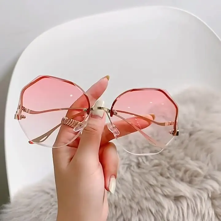 

2022 Borderless Cut Edge Fashion UV400 Sunglasses Women UV Protection, 6 colors