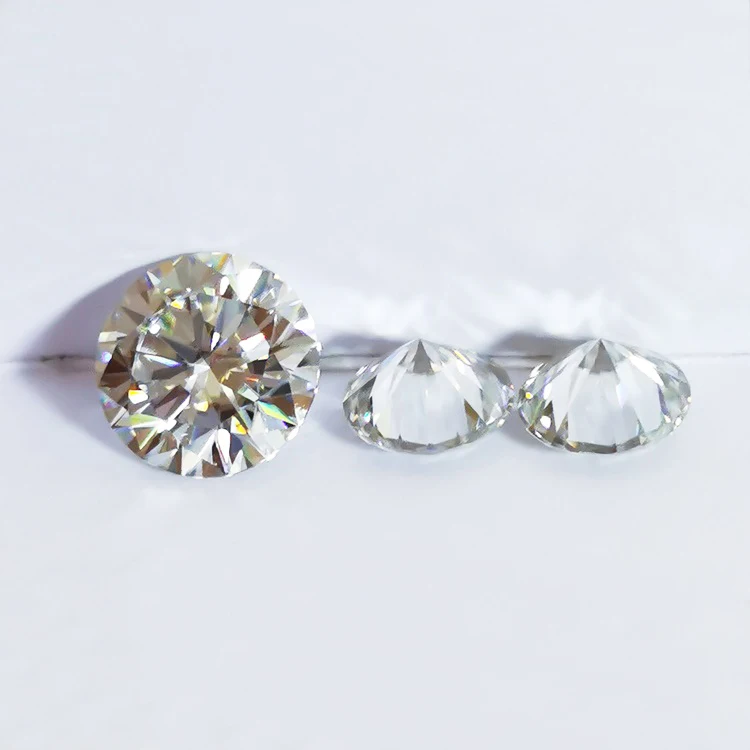

Brilliance Round Shape 10mm Lab Created White Diamond Cut Moissanite Loose Gemstone