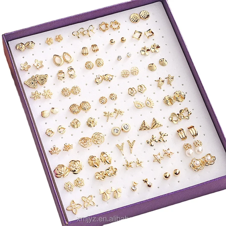 

Korean Version 50 Pairs Of Boxed Various Mixed Batch Small Earrings Fashion Hollow Diamond Hypoallergenic Earrings Wholesale