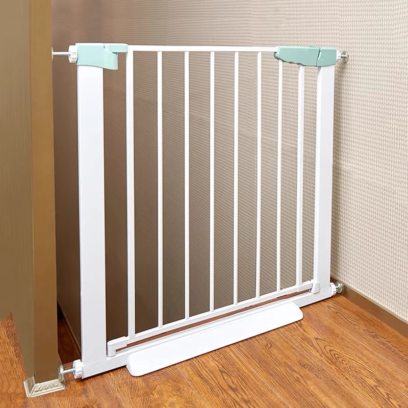 

Weekly Deal Safety baby gate for gate way 75cm to 82cm with auto door lock function white, White/grey