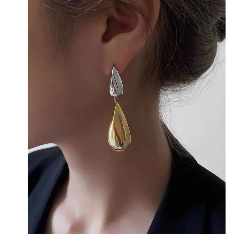 

Wholesale 2023 Exaggerated Personality Fashion Earrings Large Water Drop Earrings High Polished Glossy Drop Earrings For women