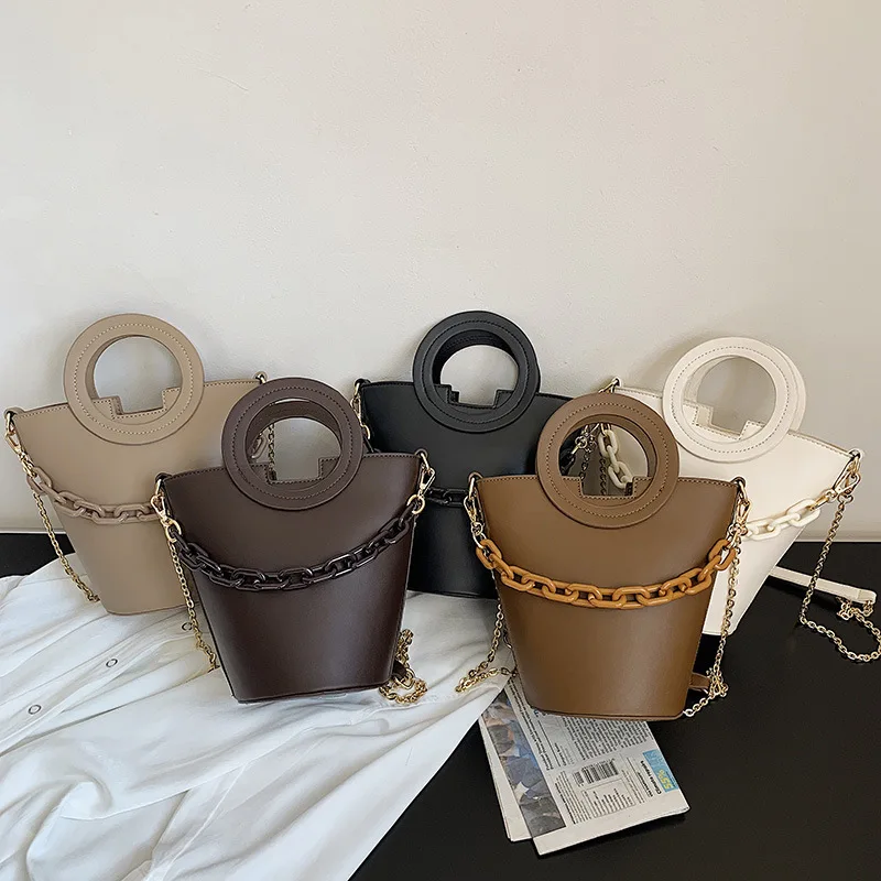 

2021 New arrivals Lady Small Bucket Hand Bags Ladies Famous Chain Handbags Popular Purses For Women