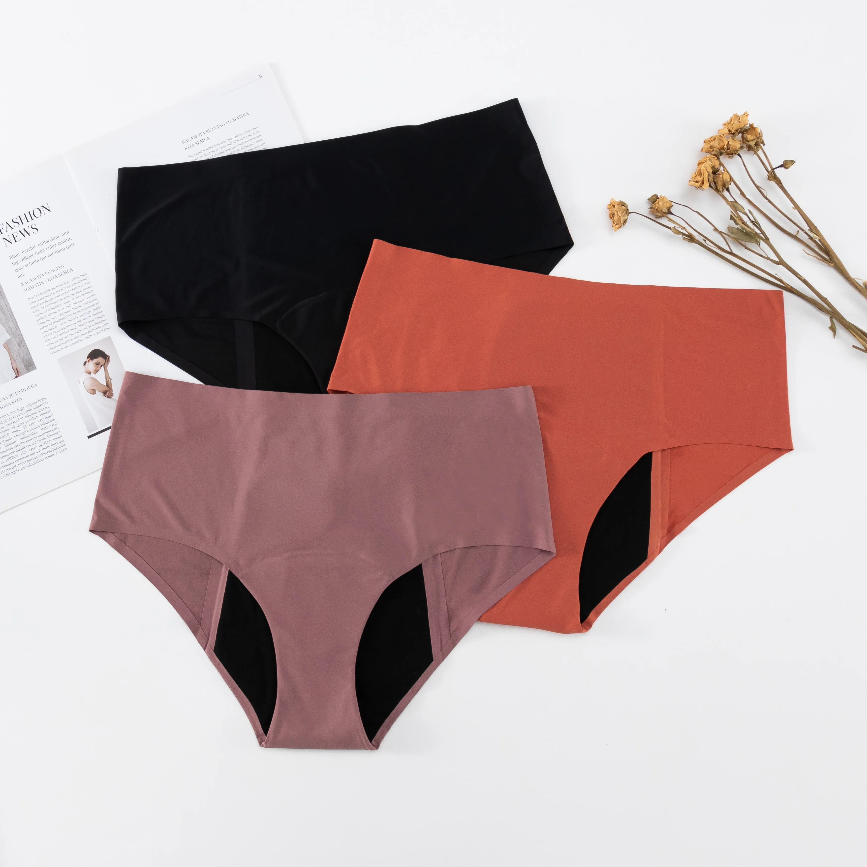 

Intiflower PL9676 Period Underwear for Women Heavy Flow High Elastic Seamless Menstrual Panties with 4 Layers