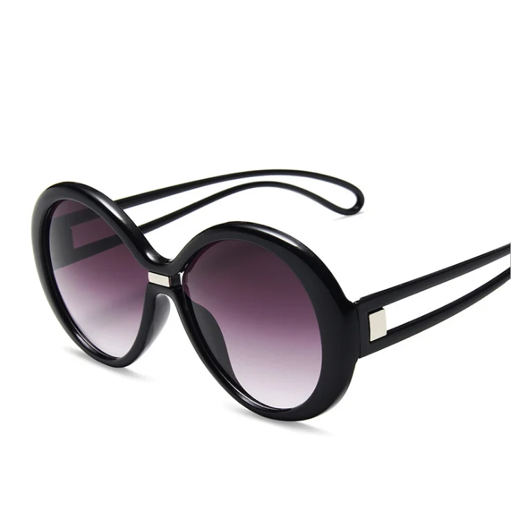 

Best selling 2019 Fashion designer Trendy Retro Round sunglasses women shades sunglasses