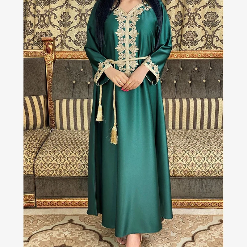 

Muslim New Designs Dubai Ladies Casual Modern Long Religion Robe Arabic Style Embroidery Maxi Dress Abaya Islamic Clothing, Customers' requirements