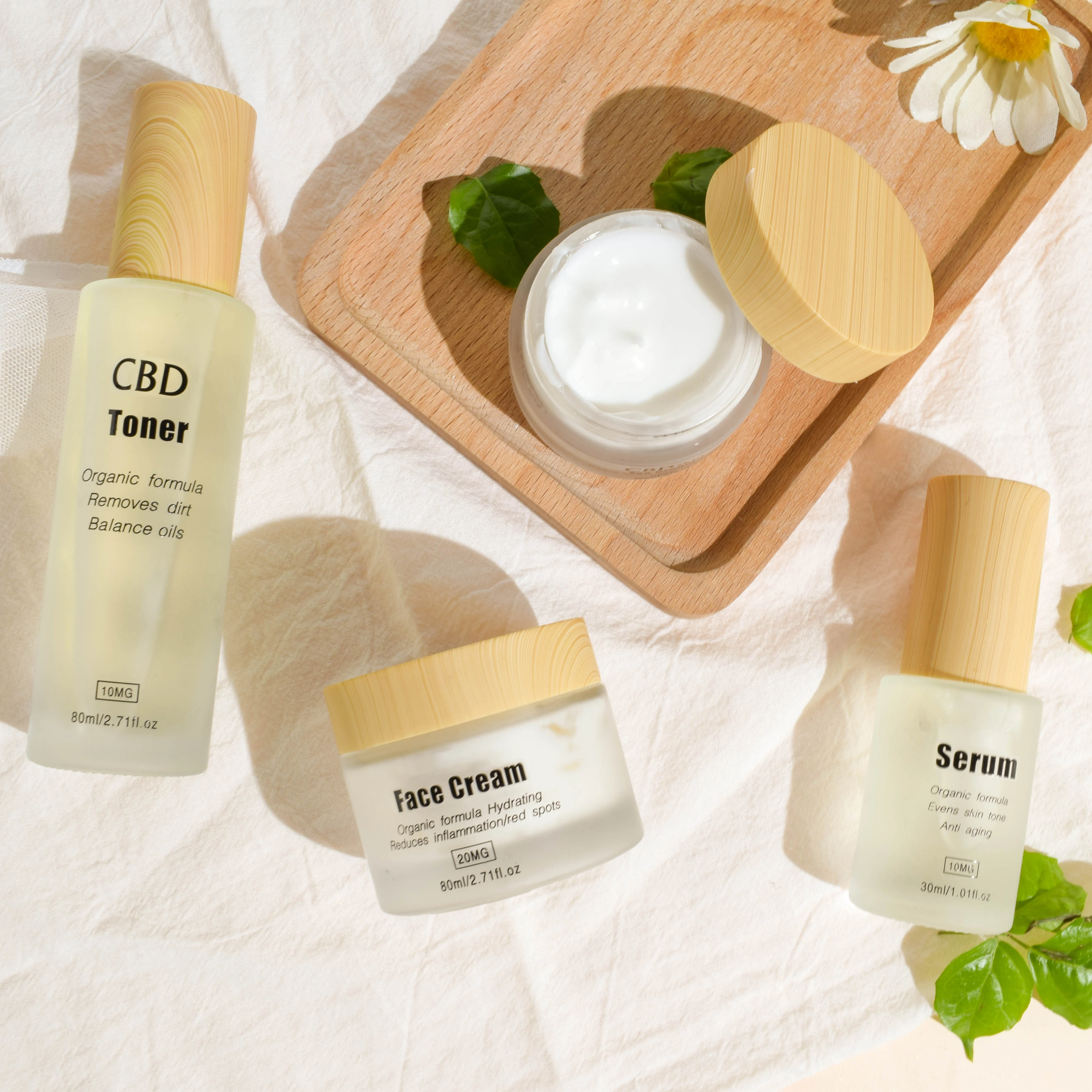 

Guangzhou Factory Cheap Price Facial Anti Acne Anti Aging Skin Care Set Natural Whitening CBD Skin Care Set, Customed color