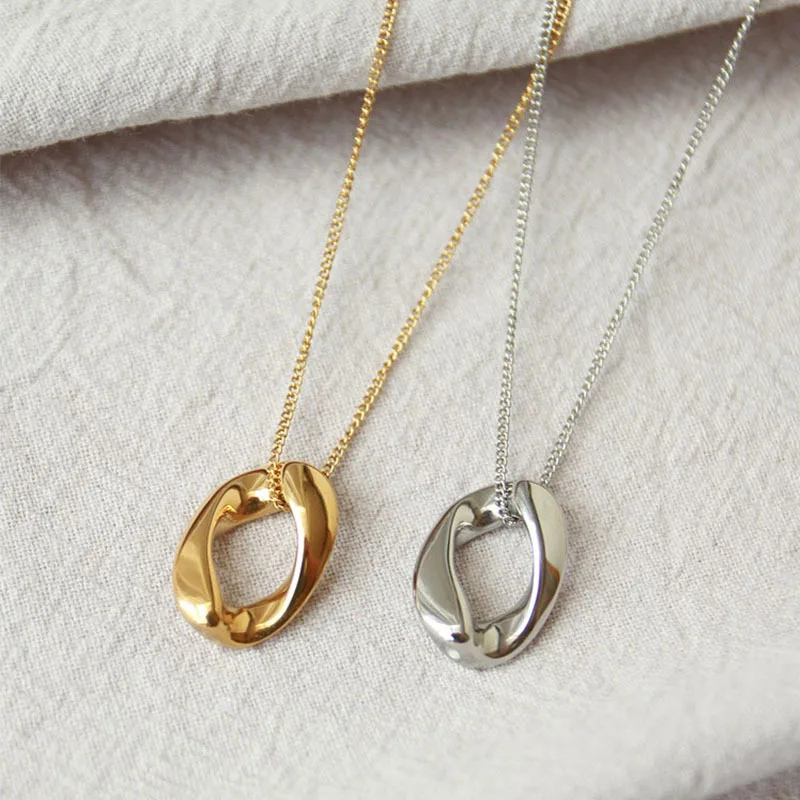 

Fashion Korean Hollow 925 Sterling Silver Irregular Oval Pendant Necklace For Women