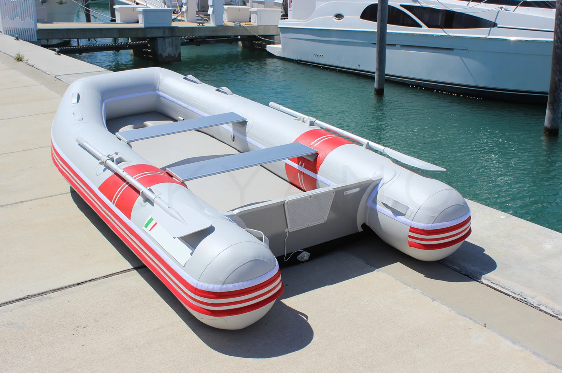 高品质的充气艇铝合金橡皮船钓鱼船漂流快艇