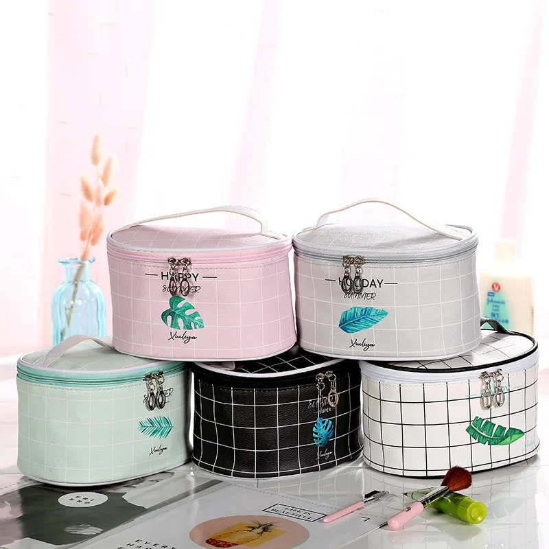 

Cheap bulk wholesale PU leather easy carry portable ladies cosmetic bag custom print, 5 colors can choose