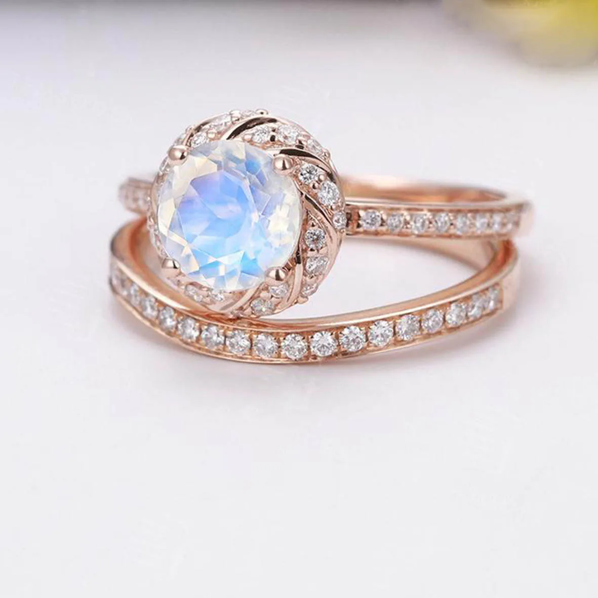 

925 Sterling Silver Jewelry Rose Gold Round Natural Moonstone Wedding Rings For Women