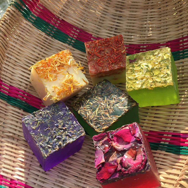 

Private Label Bathing Moisturizing Bath Soap Custom Natural plant Essential Oil Whitening Handmade Soap Toilet Soap
