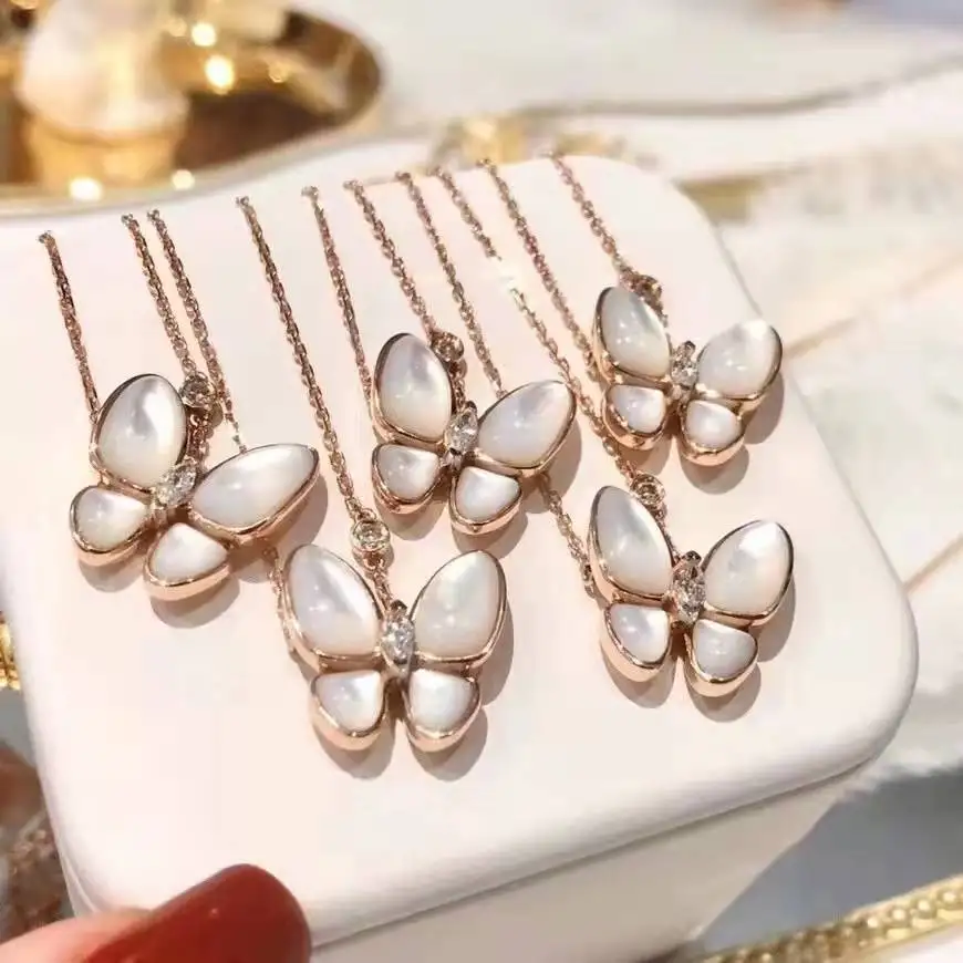 

Hot Sale High-End Fritillary Clavicle Chain Valentine'S Day Gift Simple Style Natural White Fritillary Butterfly Necklace