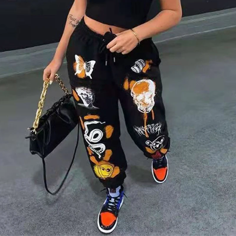 

Wholesale Thicken Cotton Harem Long Trousers For Women Streetwear Fashion Loose Print Black Sweatpant Jogger Cargo Pants