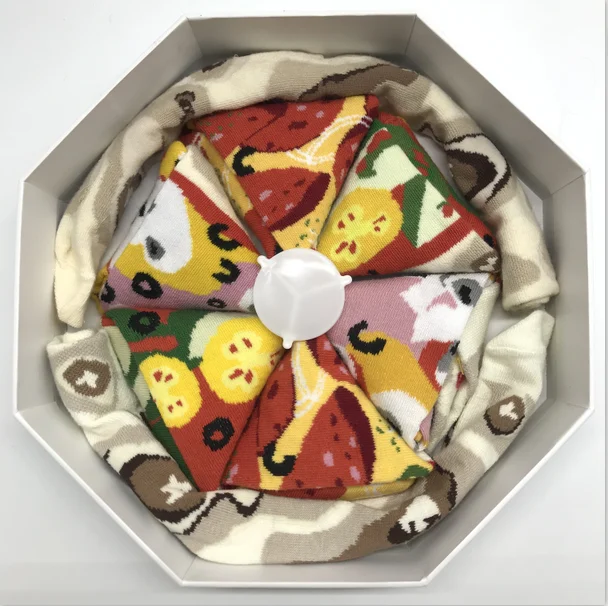 

XIANGHUI Wholesale Hot Custom Fast Food women Jacquard Tube Fashion Cotton Crew Happy pizza box Socks for men