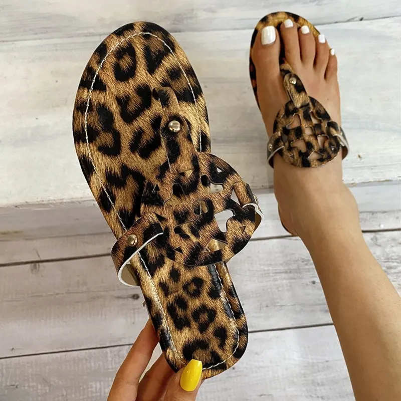 

Leopard Slides Cotton Slippers Woman Rubber Made In China Summer Flat For Girls Slide Board Fitness Wedge Slipper 2020