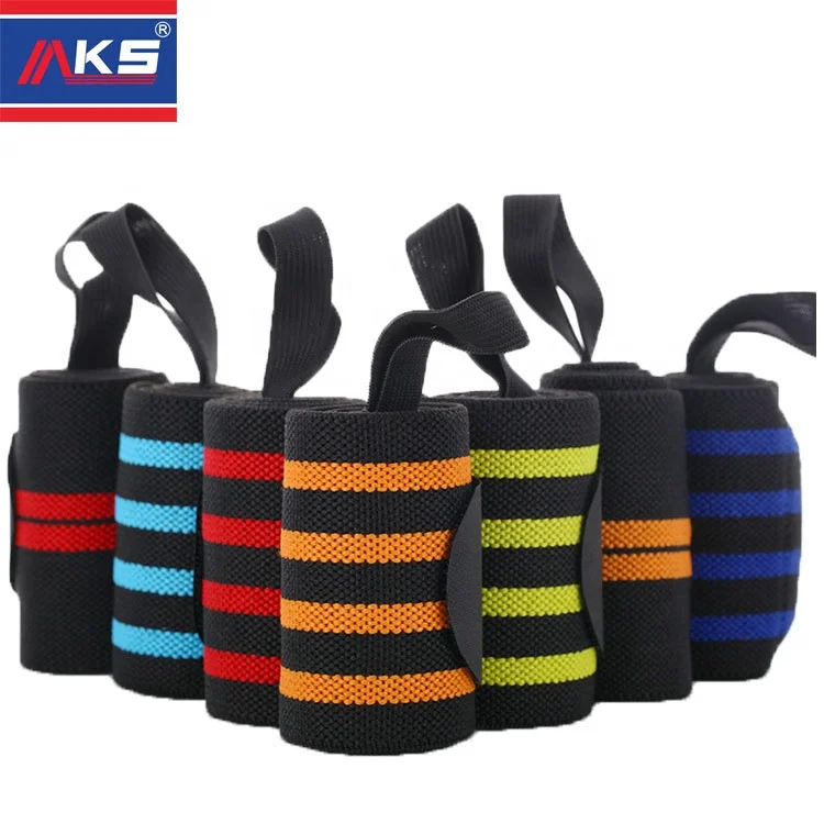 

Adjustable and Professional Training Wrist Wraps Weight Lifting Wrist Wraps, Black