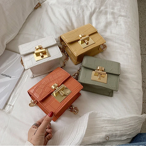 

Crocodile Pattern MINI Crossbody Bags For Women 2020 Lock Messenger Shoulder Bag Lady Phone Handbags and Purses Stone Pattern