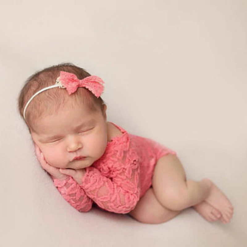 

Newborn Lace Outfit Soft Photography Baby Romper Bow Headband Set Outfit Off Shoulder Baby Clothing, 4 colors