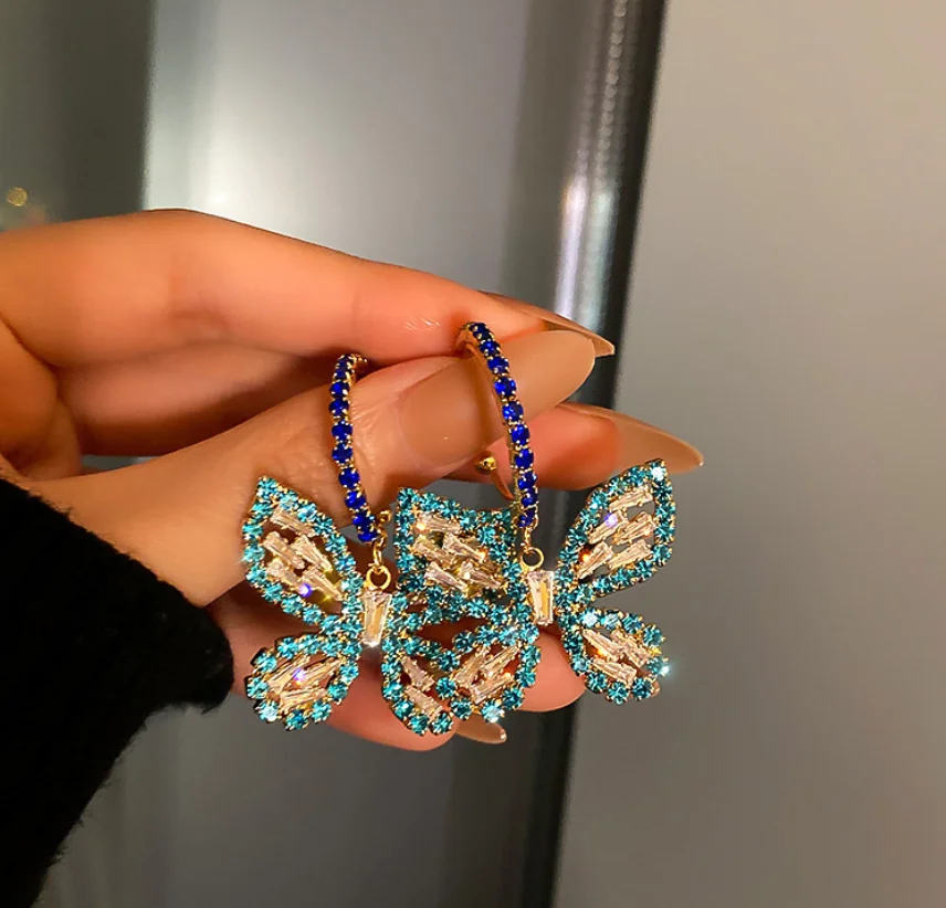 

Yingchao 2020 Fashion 925 Sliver Needle Korean Butterfly Heart Flower Crystal Pendant Drop Stud Earrings for Women Jewelry