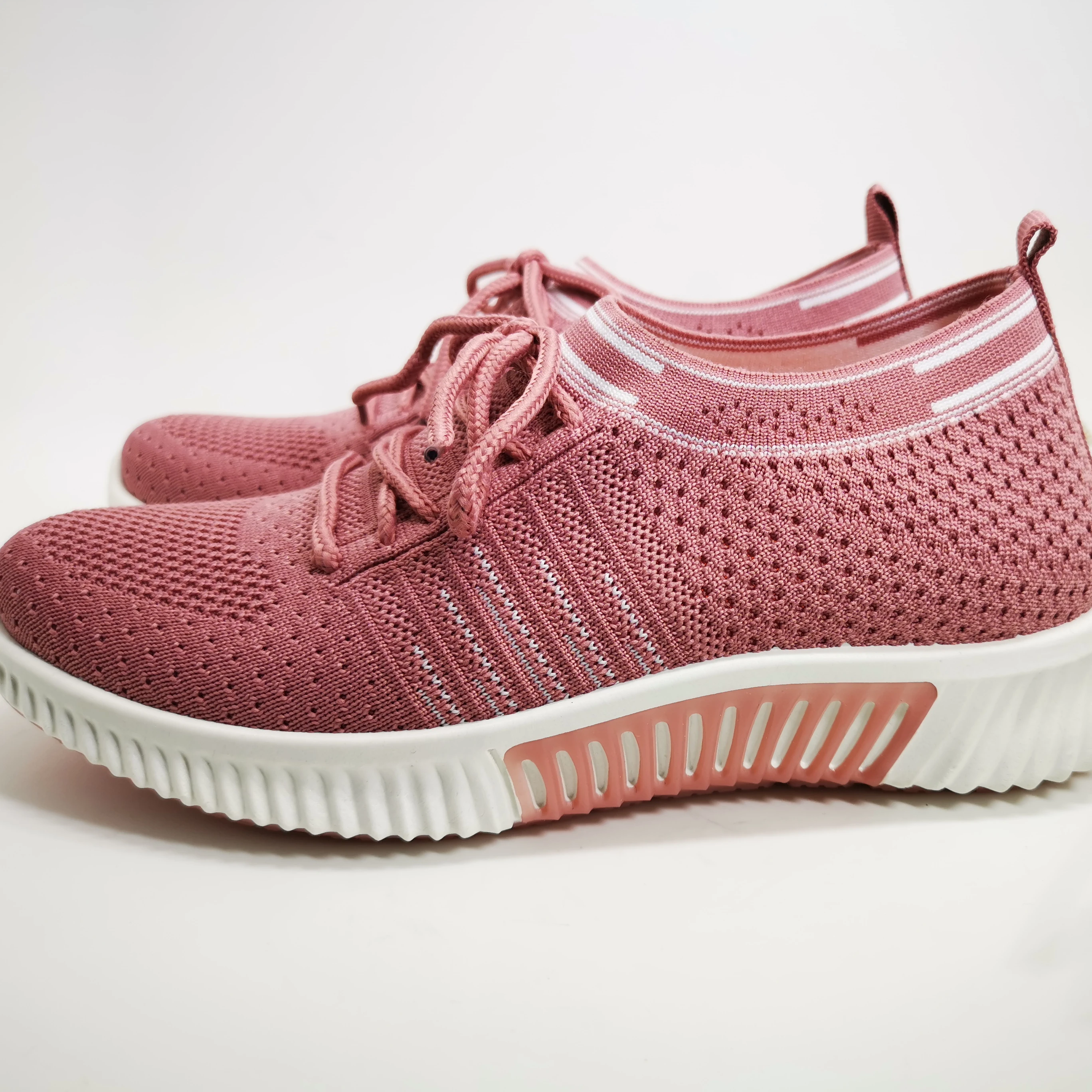 

2020 summer women latest sport shoes casual fashion sneaker knitted shoes, Requirement