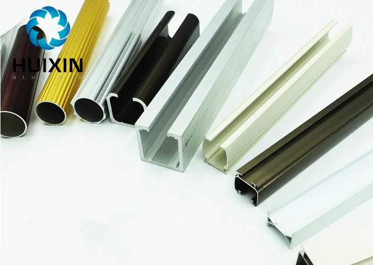 Aluminium Curtain Pipe.jpg