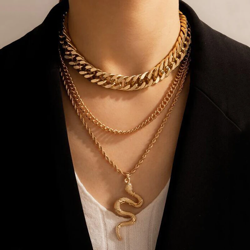 

17KM Punk Gold chunky Cuban Necklace Layered Coin Portrait Snake Pendent Necklace Link Chain Jewelry, Gold/silver