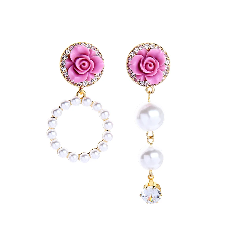 

de980143 Latest Korea Geometry Asymmetric Pearl Cluster Crystal Bead Resin Rose Flower Gold Fashion Earrings Wholesale