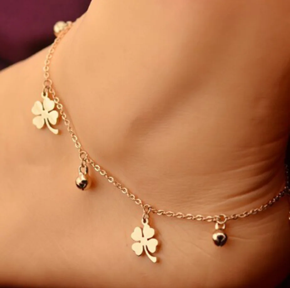 

Hot sale fashion Low fashion moq designer jewelry clover and bells pendant 18k gold plated anklet for women