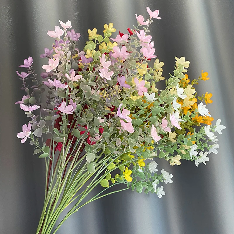 

Factory Direct Supply Direct Spray white small wild flower Artificial Flower