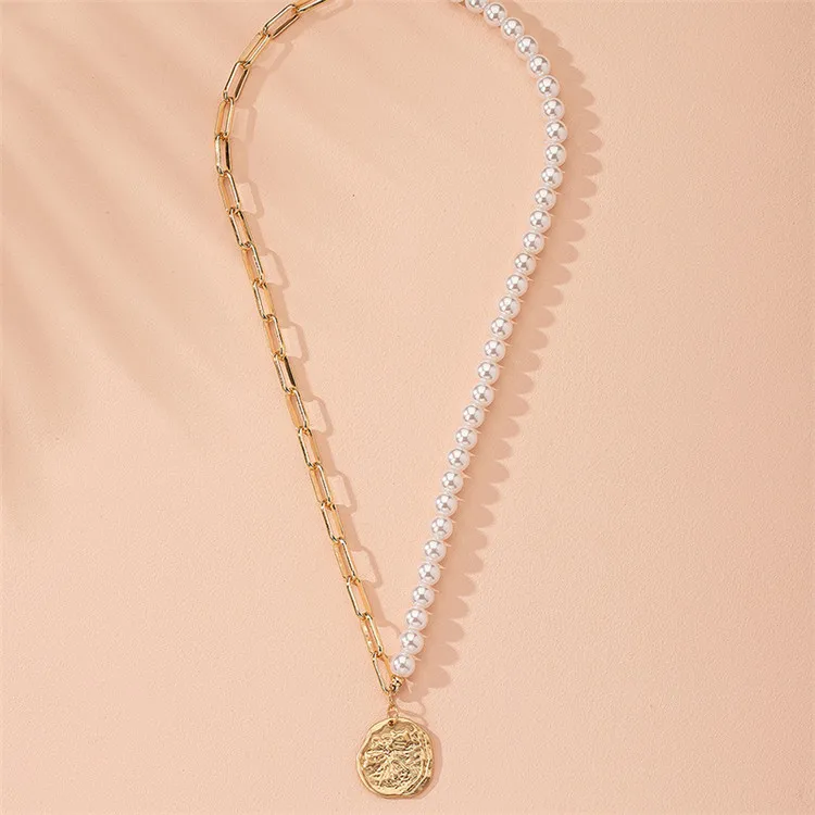 

2020 Irregular Asymmetrical Necklace Coin Choker Half Pearl Half Chain Necklace, Picture