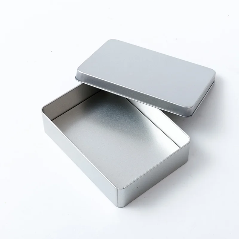 tin box (11).jpg