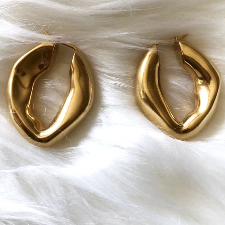 

Fashion Chunky Brass Hoops 18k gold hoop earrings for Women, Picture