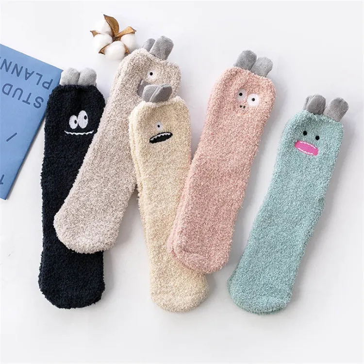 

Wholesale Stock Yiwu Socks Cute Cartoon Home Bed Warm Fluffy Winter Socks