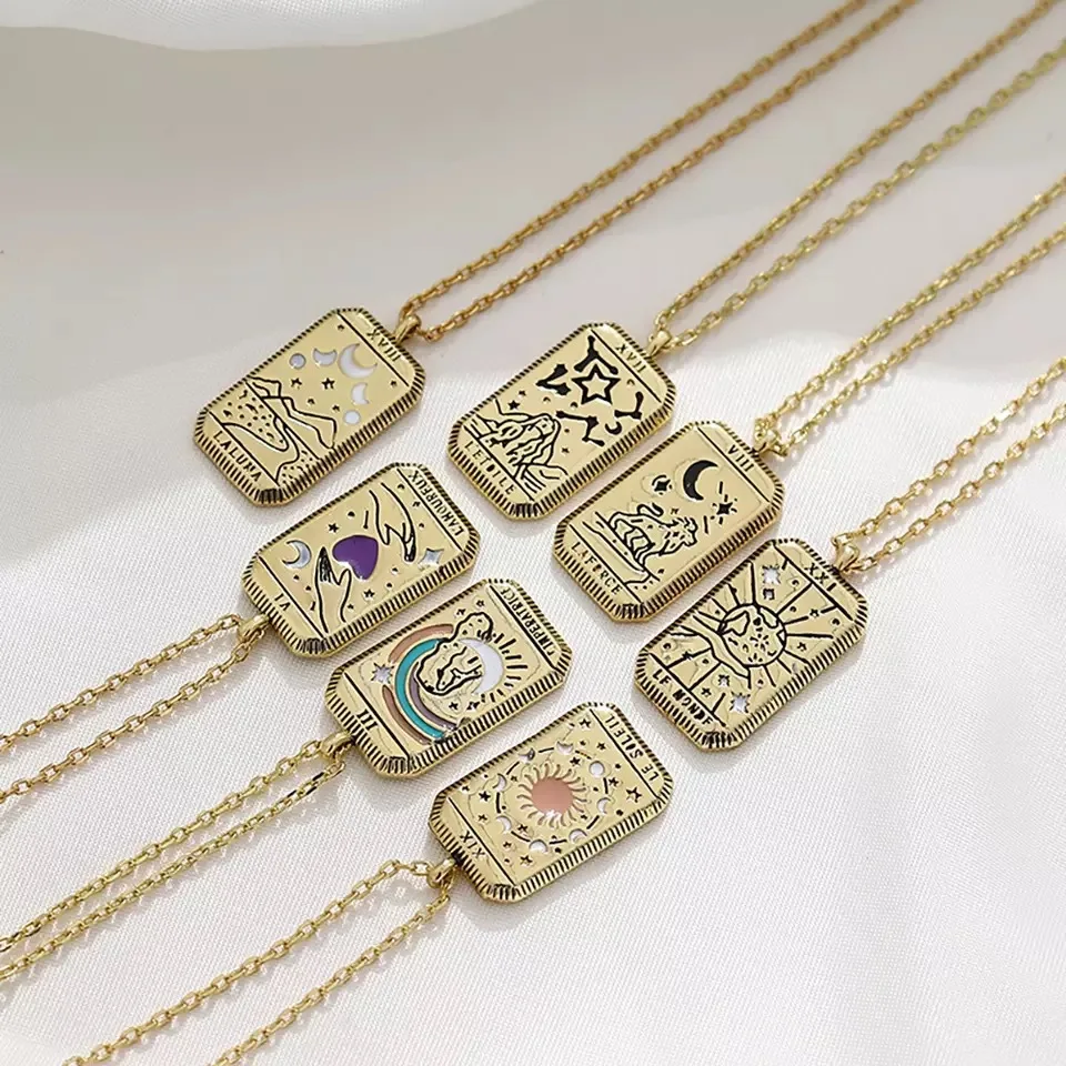 

Tarot Card Star Moon Sun Pendant Necklace Fashion Personality Festival Necklace