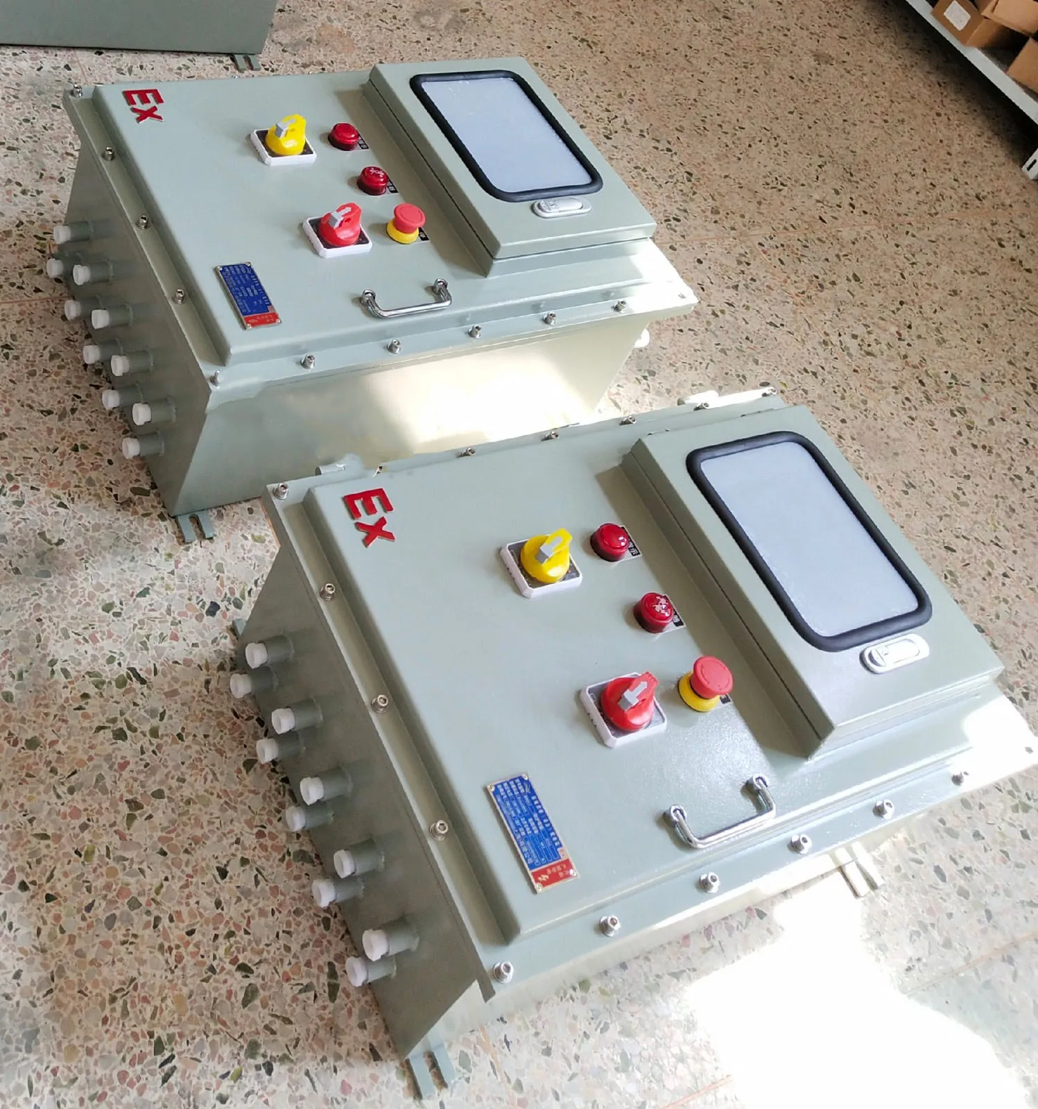 Touch screen explosion-proof box 400*500 Touch screen explosion-proof box Explosion-proof box with touch screen