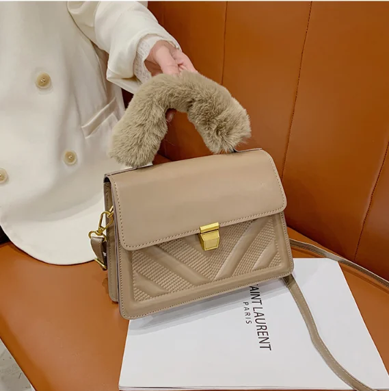 

Luxury Fur Mini Message Bag Fashion Crossbody Bag Woman Shoulder Bag, Customized color