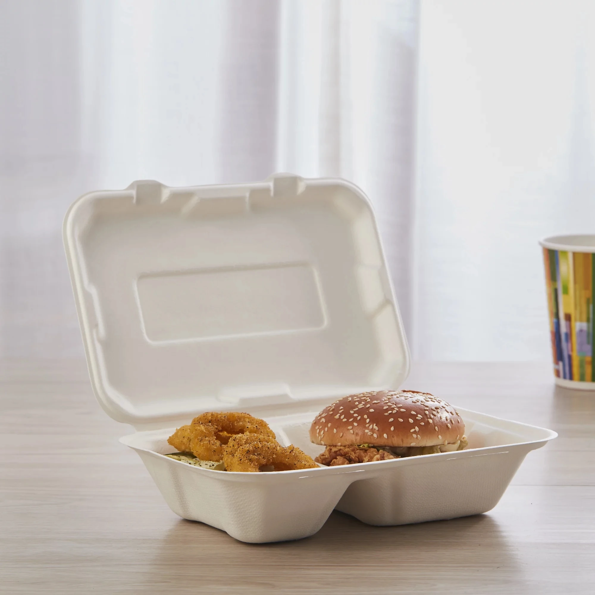 

No PFAS 100% Biodegradable Disposable TakeAway Sugarcane Bagasse Pulp Molded 9" x 6" 1C 2C Food Container Clamshell Bento Box