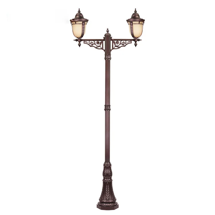 Hot selling outdoor vintage 2.5m-6m 2-5 heads aluminum yard lamp garden pole light for villa hotel street garden