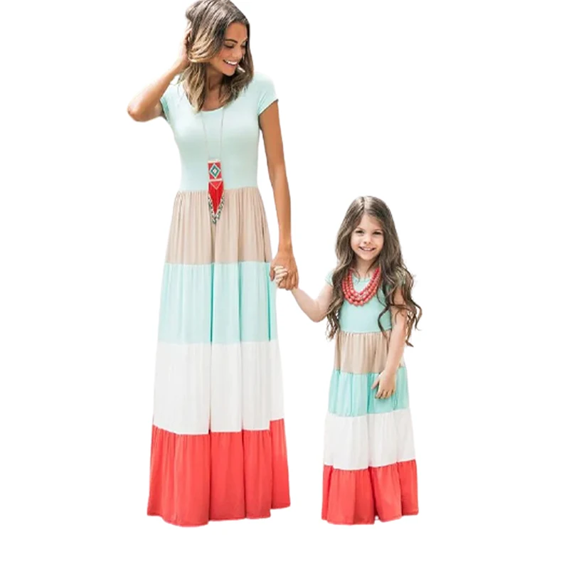 

2021Casual Summer Family Matching Outfits Short Sleeve Mommy And Me Maxi Dress