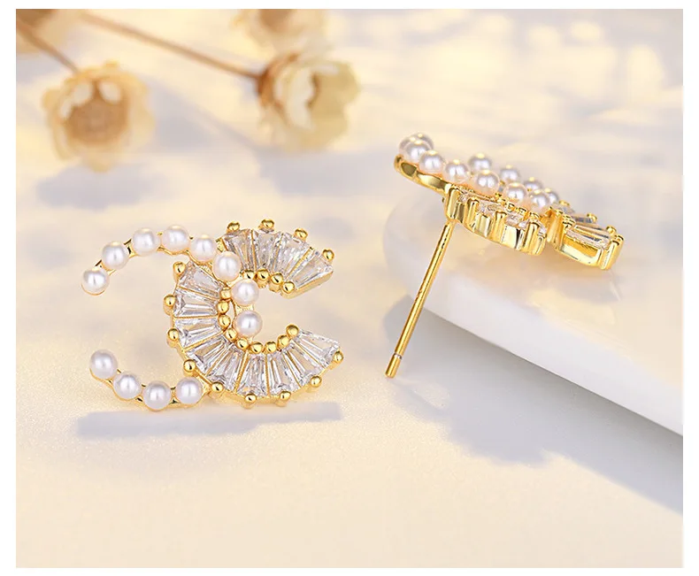 

geometric stud crystal ladies fashion earings