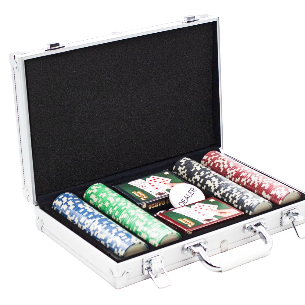 

2021 Best selling 200 pieces casino poker chips 2 playing cards 5 dice case set, Customized color