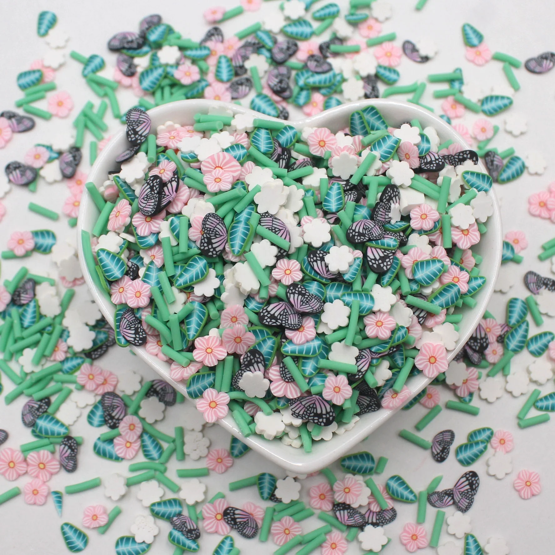 1KG 5-7mm Butterfly Flower Leaf Mixture Non-toxic Polymer Clay Figurine Slice Sprinkles Portable for Slime Shaker Filling Art