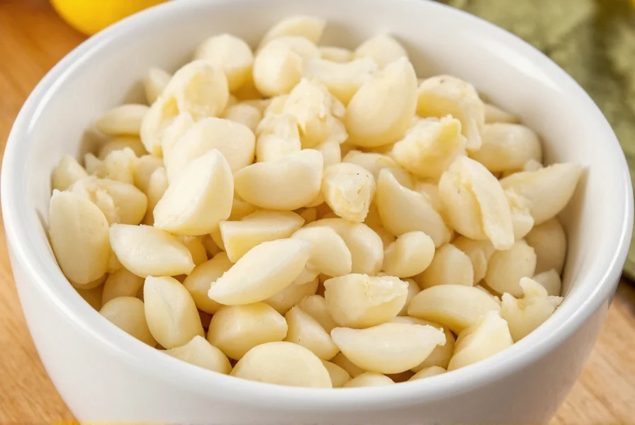 Lagerbehälter für frischen gehackten Knoblauch im Kühlschrank