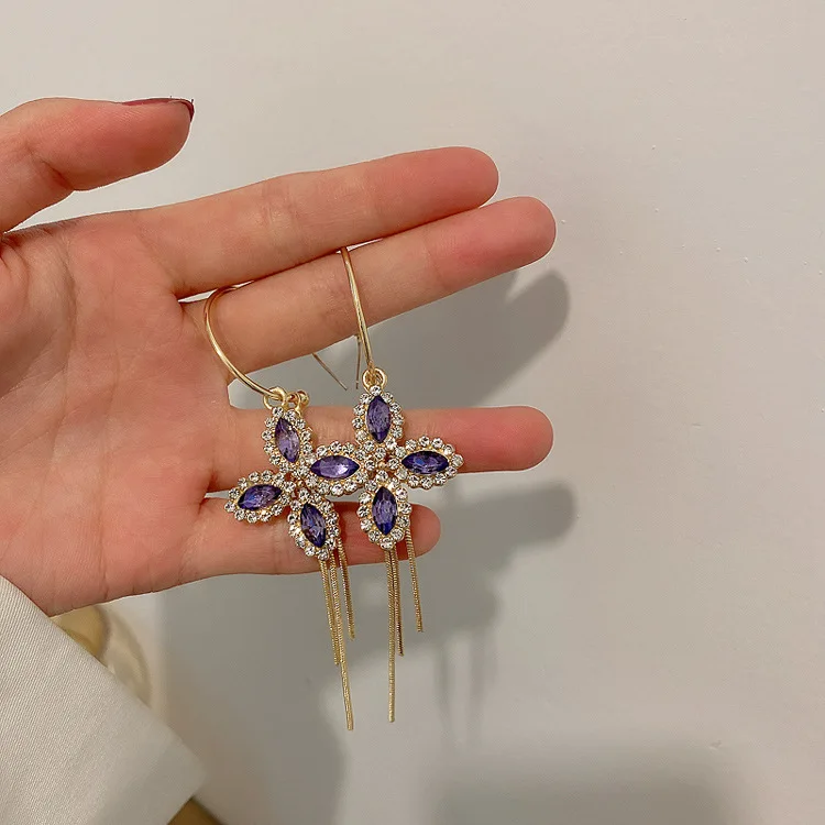 

2021 trendy jewelry crystal gold plated flower earrings